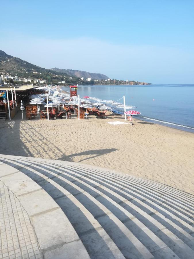 Dea Seaview Lägenhet Cefalù Exteriör bild